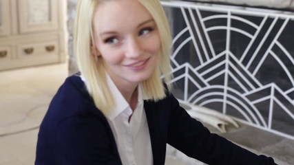 Exxxtra Small: Грязная юная юная блудница Sammie Daniels скачет на члене своей учительницы