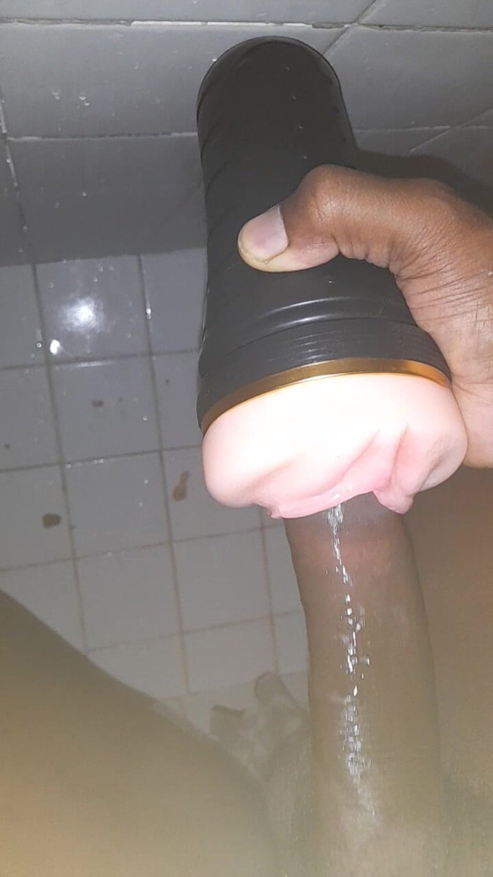 Black guy: Honění S9 E10