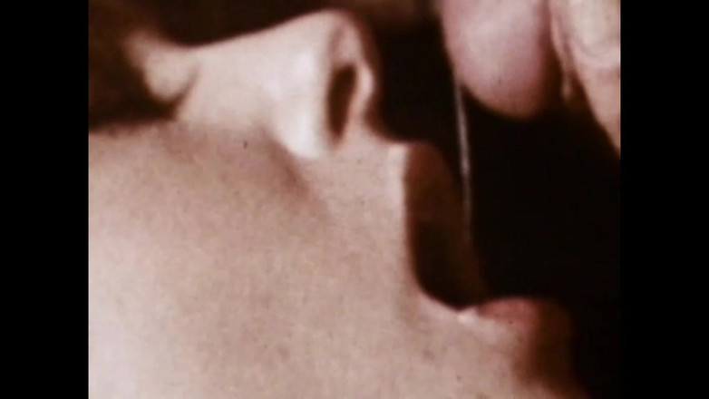 The Unforgettable: Bărbatul tău arzător