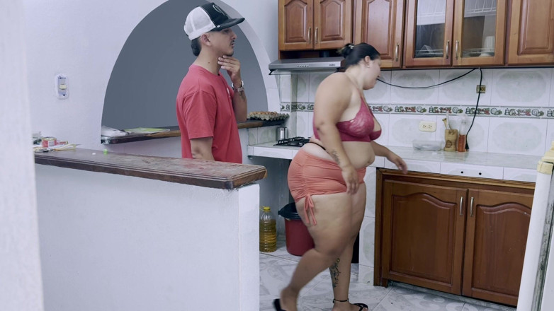 Lexly_16: Sex with My Neighbor in the Amazing New House