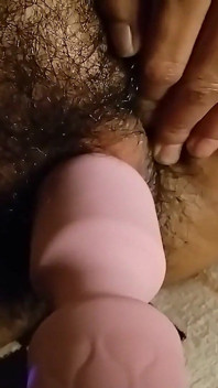 Deshi bhabhi genießt es mit ihrem haarigen reifen, heißen muschi ihres stiefvaters