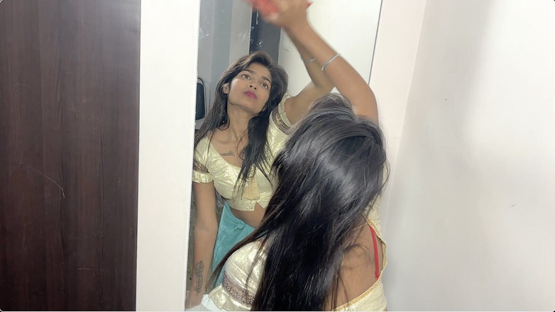 Golupaa: Pronajímatel přišel před služku a sundal si všechno oblečení