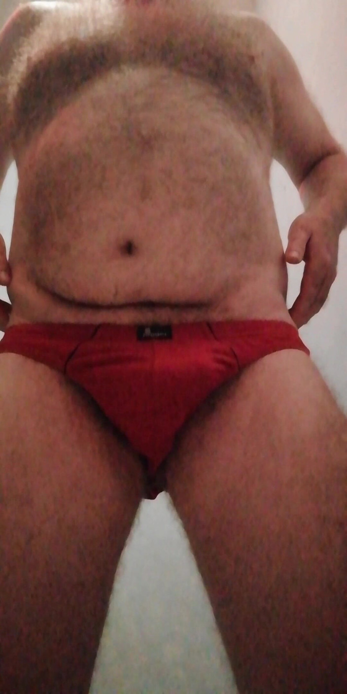 The UK Hairy Bear: Sıkı Kırmızı Baba Brifinginde Şişkinliklerimi Okşuyor, Büyük Kremsi Bir Döl Üfleyene Kadar...