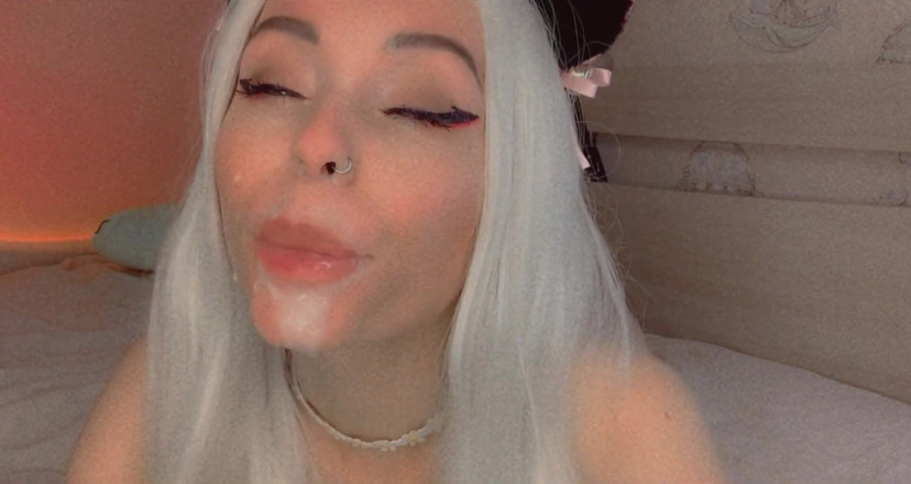 Dirty slut 666: Ahegao Yüzünde Süt