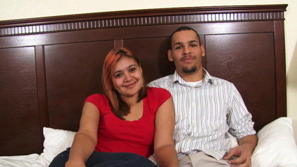 Radical: Latina fickt hart im bett