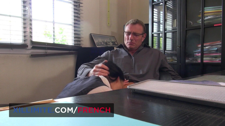 French girls at work: bare stanon vaali phrench kamsin ka bos ke saath seks (Lana...