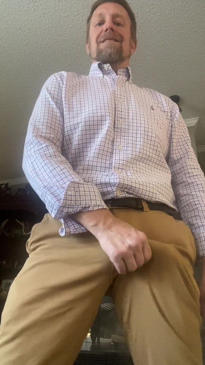 RealBigDill: Fetele lui tati vor pule mari și groase