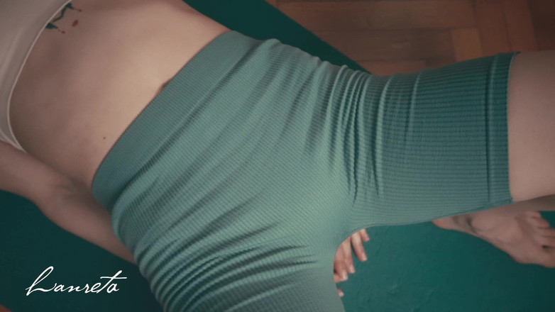 Lanreta: Krijg mijn slipje helemaal bezweet en ondeugend na het neuken...