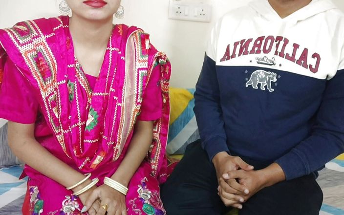 Horny couple 149: Mama vitregă indiană matură Saara este futută în cur de adolescenta (18+)