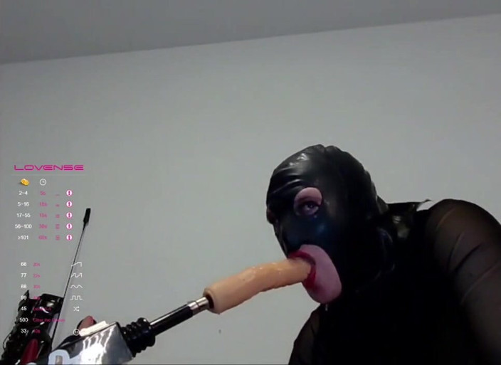 Slaveben1: jebanie w twarz