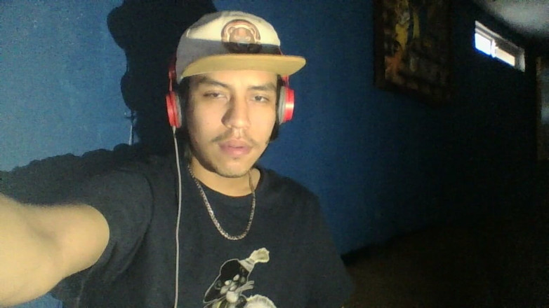 AlexAlejandro13: I Get Horny When I Vape