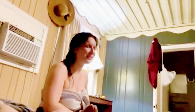 Gonna make you squirt: 我咬了我的5500万摄影师的蛋蛋，戏弄他舔他的球并玩弄他的大鸡巴