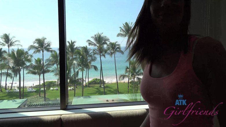 ATK Fans (Girlfriends): Betty Manson ile Hawaii'de sanal tatil bölüm 1
