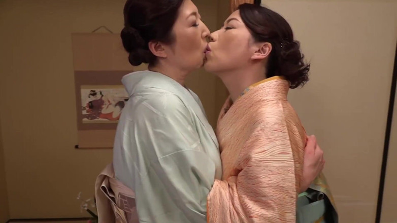 Vulture: สาวสวยเลสเบี้ยน 4-5