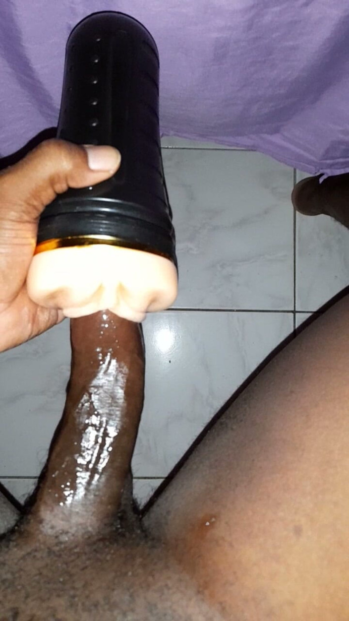 Islandvibes69: Masturbándose s12 ep10