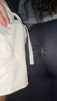 Big-ass Girl Chwyta Penisa Nieznajomego