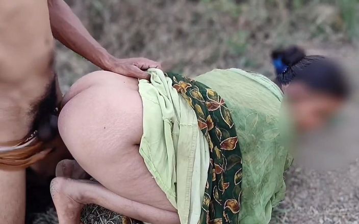 Fuckkkker: Desi Village Bhabhi e Devar scopano nella giungla all'aperto