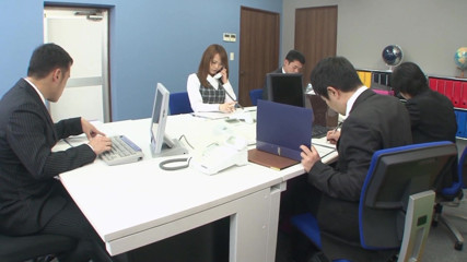 Asian X: Chica peluda gime mientras es follada por el culo por...