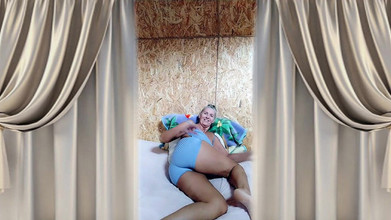 Lukerya: Het hemmafru Lukerya är upptagen med att ha kul på en...