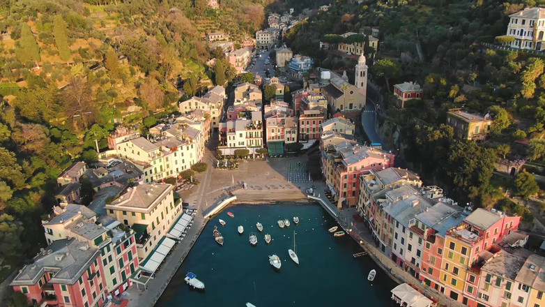 Jet sex prod: Dia dibuang di pantai