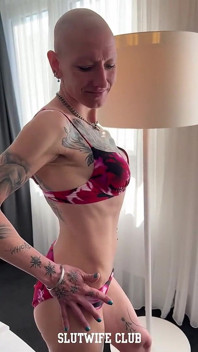 Viljas bikini probiert interview an - hals - muschi-zerstörung