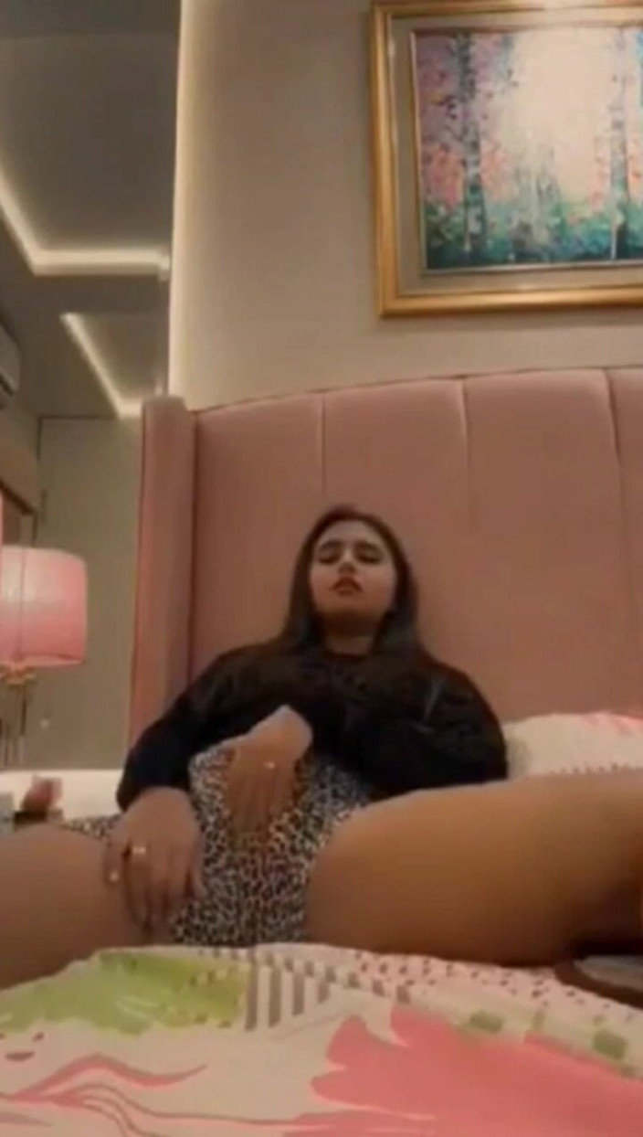 Muskan Rani: Virální sex studentky v koláži