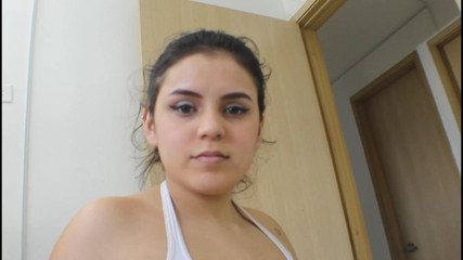 MelanieCaceres: Moje nevlastní sestra mi pomáhá s mým problémem s erekcí španělský...