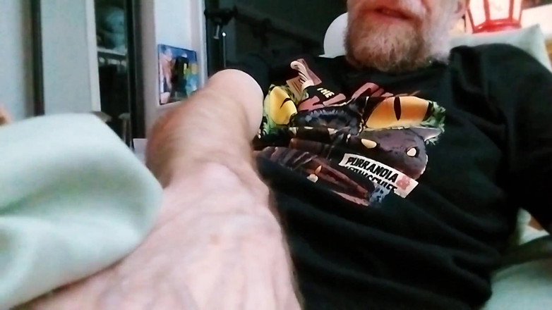 Hairyartist: 流行给你他的大鸡巴