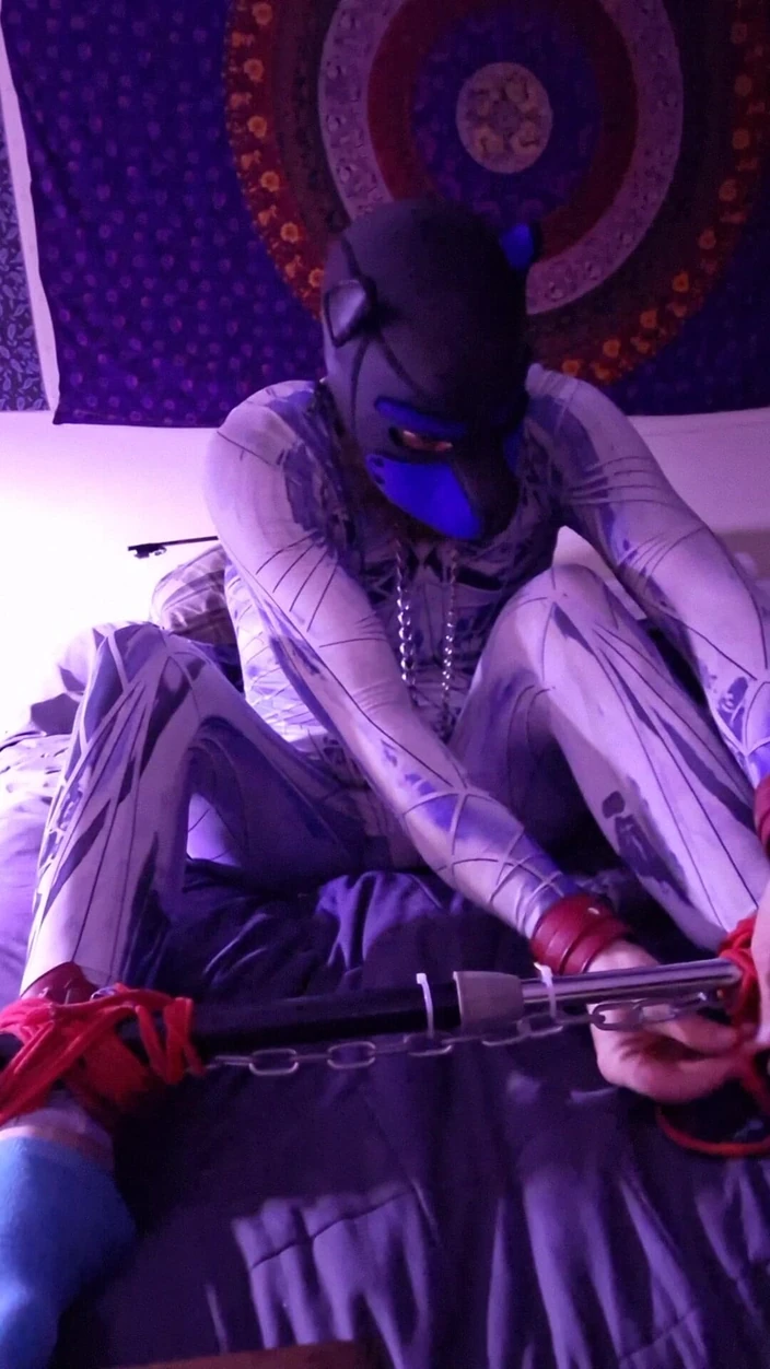 Robert48569: Self Bondage Petplay