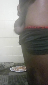 Dicker Femboy mit dickem hintern mit bbc