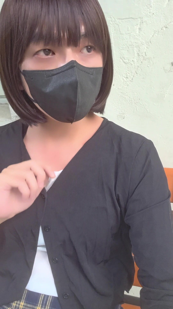 Taiwancdgirl: A pseudo-garota Tingxuan usa um cadeado de castidade e fica...