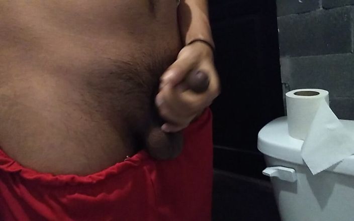 AlexAlejandro13: Eu gosto de urinar