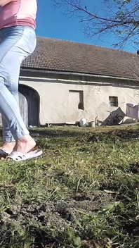 Wetting Jeans When Hangs Laundry