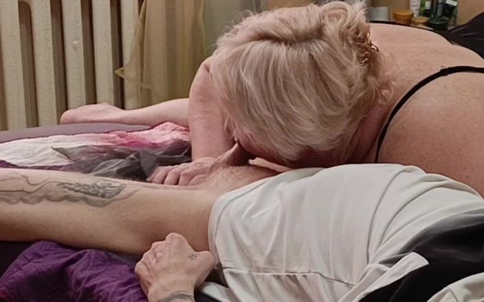 Zona901: Dojrzała teściowa daje loda i połyka spermę