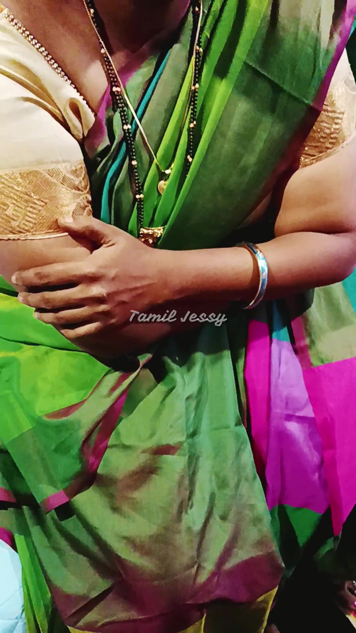 Tamil Jessy: Dulce cuñada