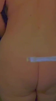Tia sexy fala