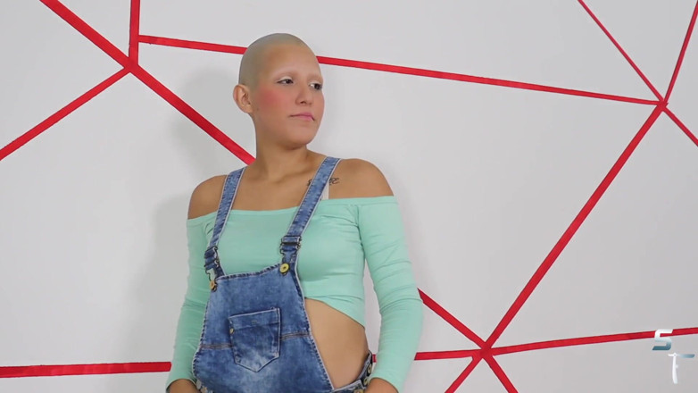 Shave Flix: Karla