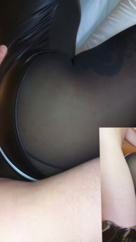 Caroline de Jaie Leotard & Чорні колготки