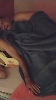 Ich begann ausschließlich mit dem Spanking im Zimmer meiner Stieftochter und hatte 100 % Analsex mit ihr