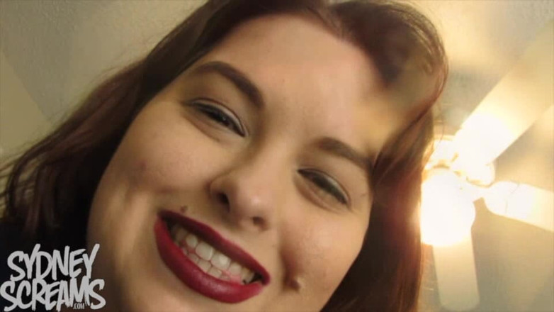 Sydney screams fetish: Face Sitting Lipstick - Sd Wmv