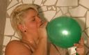 Anna Devot and Friends: Ballons im regen :-))