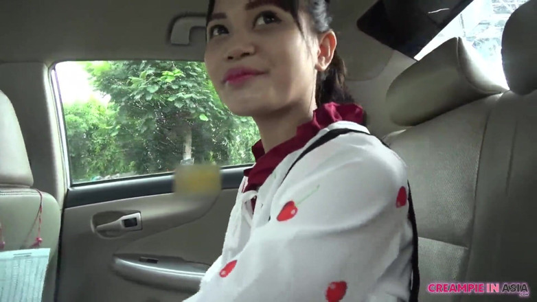 Creampie In Asia: Zastrzelił jej cipkę i wepchnął ją moim kutasem