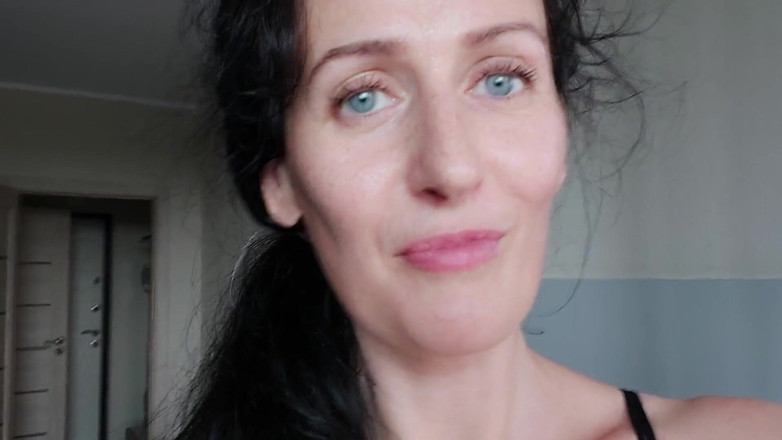 GinnaGg: MILF poilue - Ginnagg