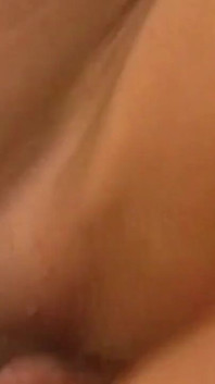 Sexy zralá blondýnka je prstěna a tvrdě ošukána