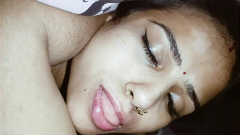 Hot Sis: Моя возбужденная Latika сегодня, полный грязный разговор и жесткое развлечение со сводным братом