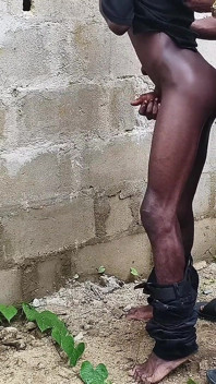 Nous nous sommes tous les deux fait baiser dans un bâtiment incomprétible