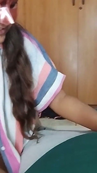 Boyfriend Gives Intimate Pussy Rubbing That Leaves Her Shaking