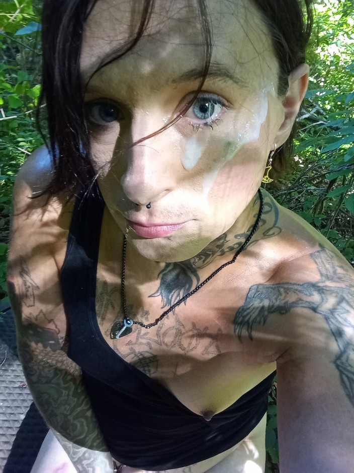 Chloe T Star: 变性人美女享受射精