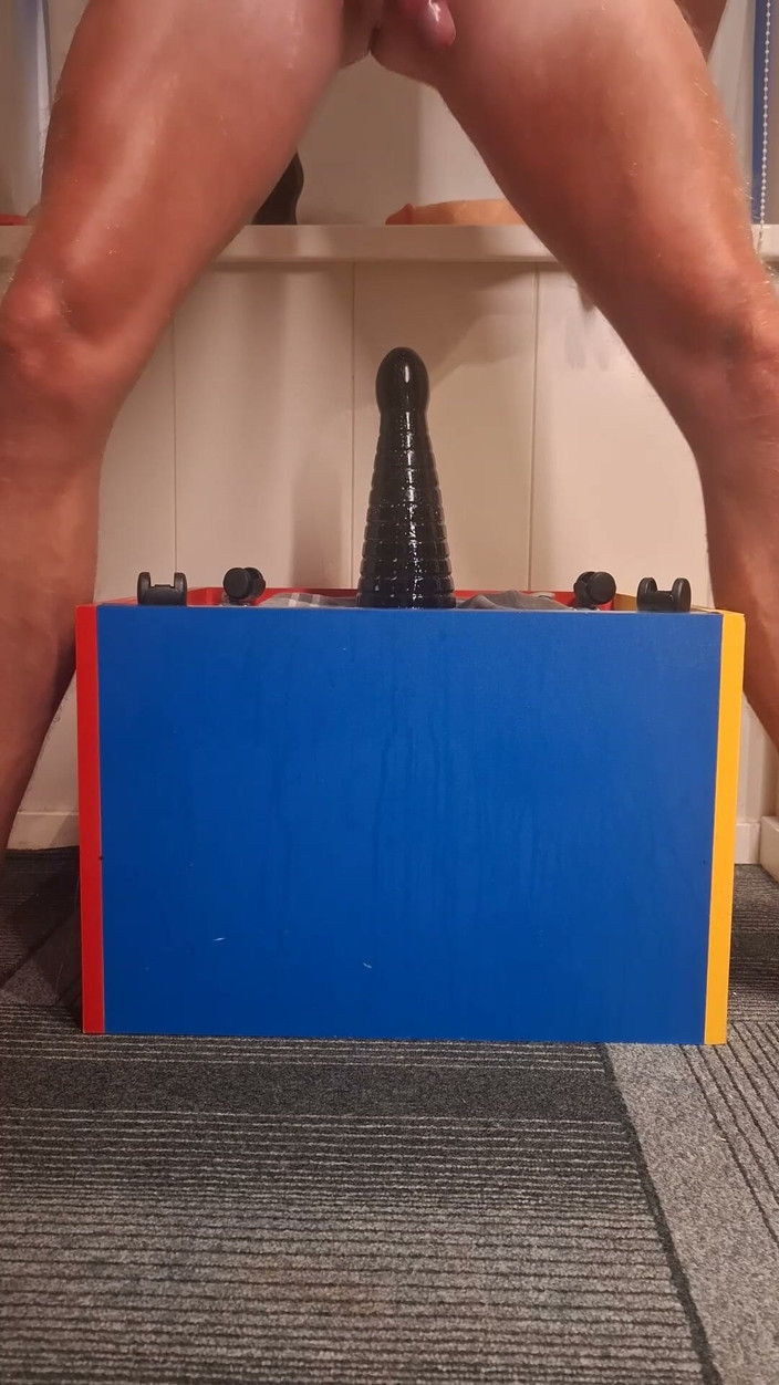 NoFace Twink X: Hot Twink Anal Stretching with Huge Dildo