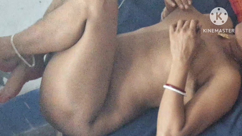 Busty Banuu: Doggy Style jebanie pełny nago